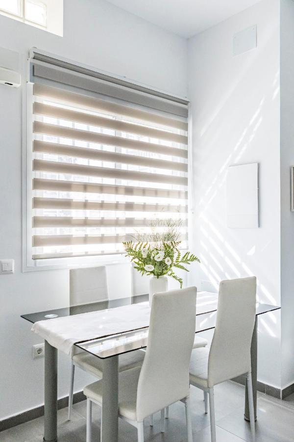 Mediterraneo Apartment Málaga Extérieur photo