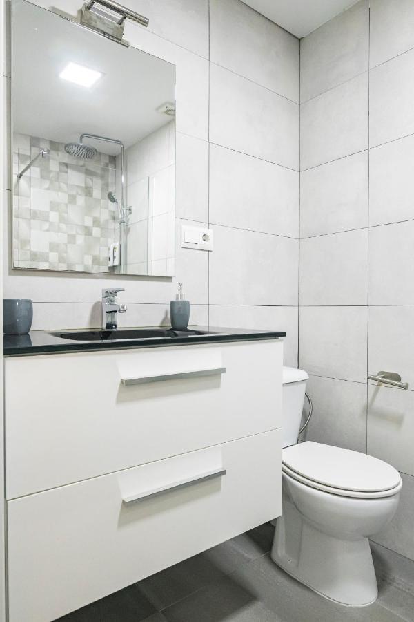 Mediterraneo Apartment Málaga Extérieur photo